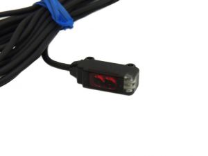 Sensor Laser Fotoelétrico Omron E3T-SR34 Sensor Laser Fotoelétrico Omron E3T-SR34