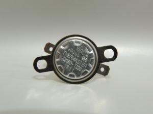 Lote com Fusíveis Térmicos e Termostatos Thermaster Lote com Fusíveis Térmicos e Termostatos Thermaster