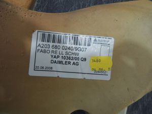 Forro Tapete Mercedes Benz Lado Esquerdo A20368002409g07 Forro Tapete Mercedes Benz Lado Esquerdo A20368002409g07