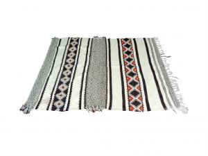 Tapete Lã de Lhama Peruano - 1,90x1,43 Metros - Modelo 2 Tapete Lã de Lhama Peruano - 1,90x1,43 Metros - Modelo 2