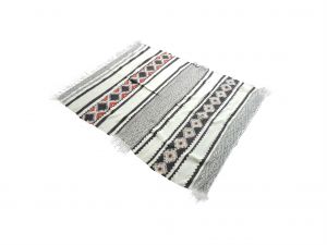 Tapete Lã de Lhama Peruano - 1,90x1,43 Metros - Modelo 2 Tapete Lã de Lhama Peruano - 1,90x1,43 Metros - Modelo 2