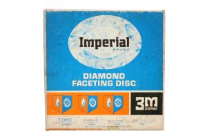 Disco Imperial Brand Diamond Faceting 15 Micron Metalbond Disco Imperial Brand Diamond Faceting 15 Micron Metalbond