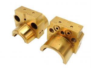 Molde Para Sopro Bocal de Garrafa Pet Plástica 98 0081 29 Molde Para Sopro Bocal de Garrafa Pet Plástica 98 0081 29