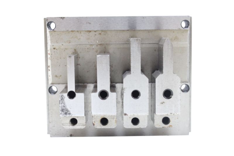 Lote de Matrizes de Estampo de Componentes Metálicos Lote de Matrizes de Estampo de Componentes Metálicos