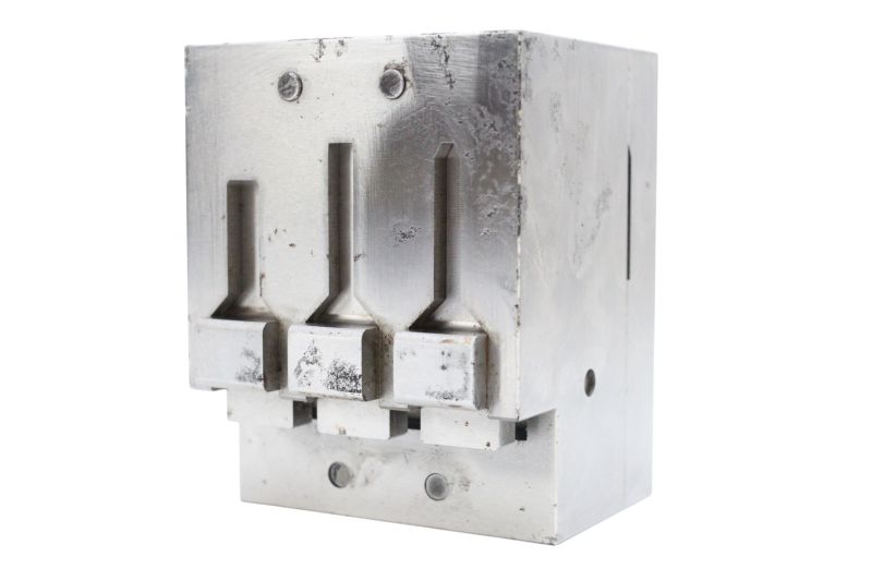 Lote de Matrizes de Estampo de Componentes Metálicos Lote de Matrizes de Estampo de Componentes Metálicos