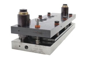 Base de Estampo 40013575 mm Com Guias e Molas Retorno Prensa