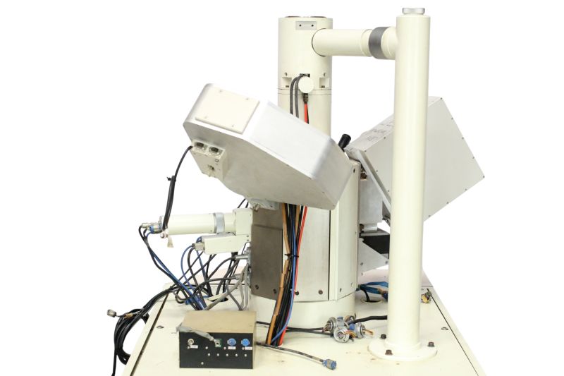 Microscópio Eletrônico de Varredura (SEM) Jeol + Sistema EDS NORAN / IBEX Completo Microscópio Eletrônico de Varredura (SEM) Jeol + Sistema EDS NORAN / IBEX Completo