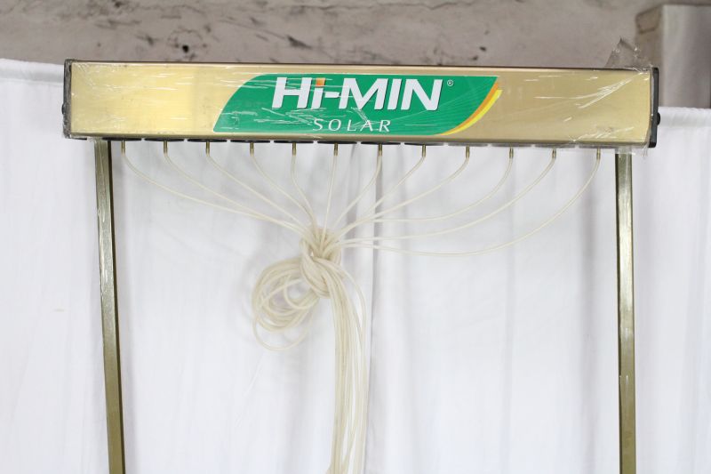 Cabeçote Manifold Solar Hi-MIN para 12 Tubos Distribuidor para Coletor Solar a Vácuo Cabeçote Manifold Solar Hi-MIN para 12 Tubos Distribuidor para Coletor Solar a Vácuo