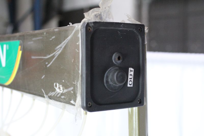 Cabeçote Manifold Solar Hi-MIN para 12 Tubos Distribuidor para Coletor Solar a Vácuo Cabeçote Manifold Solar Hi-MIN para 12 Tubos Distribuidor para Coletor Solar a Vácuo