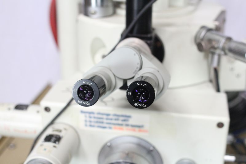 Unidade Central para Microanalisador Eletrônico Coluna e Câmara Principal JEOL (EPMA/SEM) Unidade Central para Microanalisador Eletrônico Coluna e Câmara Principal JEOL (EPMA/SEM)