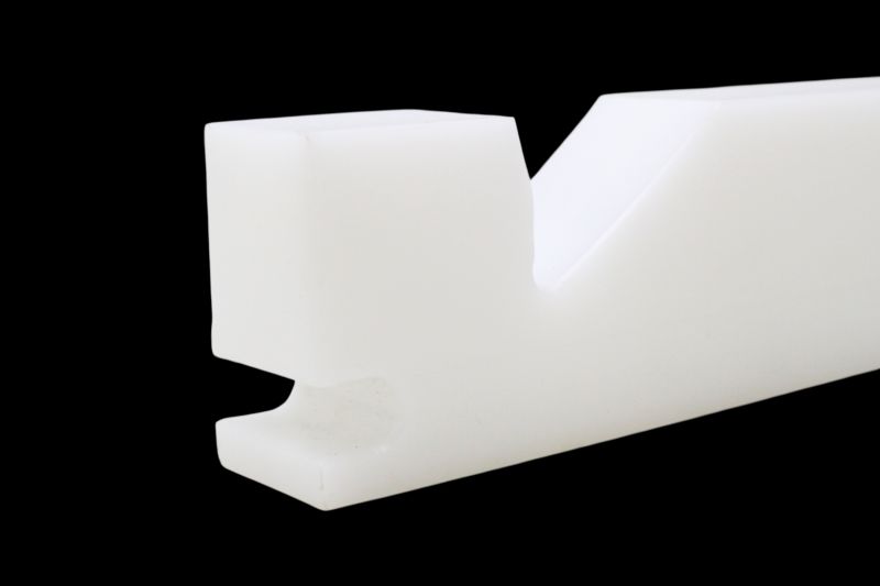 Conjunto com 2 Barras de 1320 mm Guia Lateral UHMW Nylon para Esteira Industrial Conjunto com 2 Barras de 1320 mm Guia Lateral UHMW Nylon para Esteira Industrial