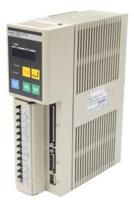 Servo Driver Omron R88D-HT10 AC 220V 65VA Industrial