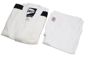 Kimono de Jud� Profissional Green Hill 2/150 Slim Fit Branco