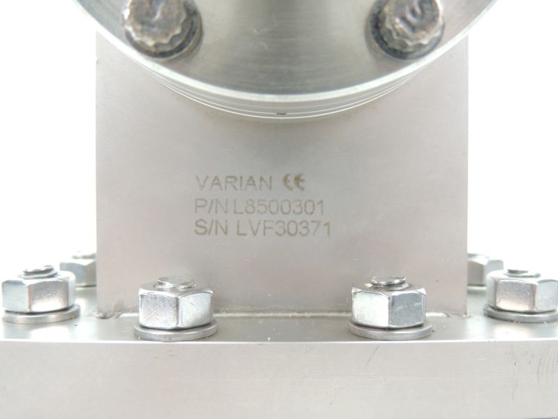 Válvula Angular Vácuo Varian L8500301 High Vacuum Original Válvula Angular Vácuo Varian L8500301 High Vacuum Original