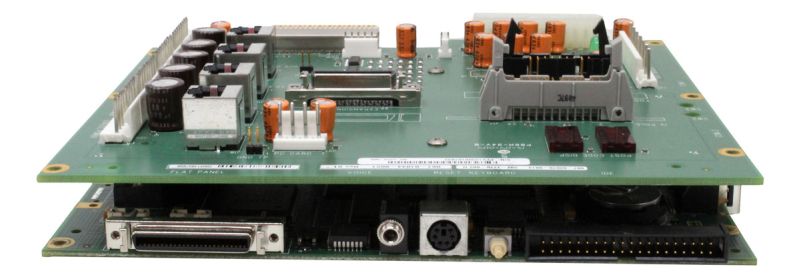 Placa Combinada Alcon 061-01044-0021 / 060-00512-0002 Placa Combinada Alcon 061-01044-0021 / 060-00512-0002