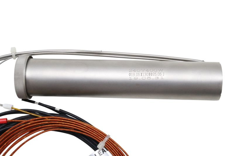 Resistência Cartucho Industrial 400W-240V com Termopar 130mm Resistência Cartucho Industrial 400W-240V com Termopar 130mm