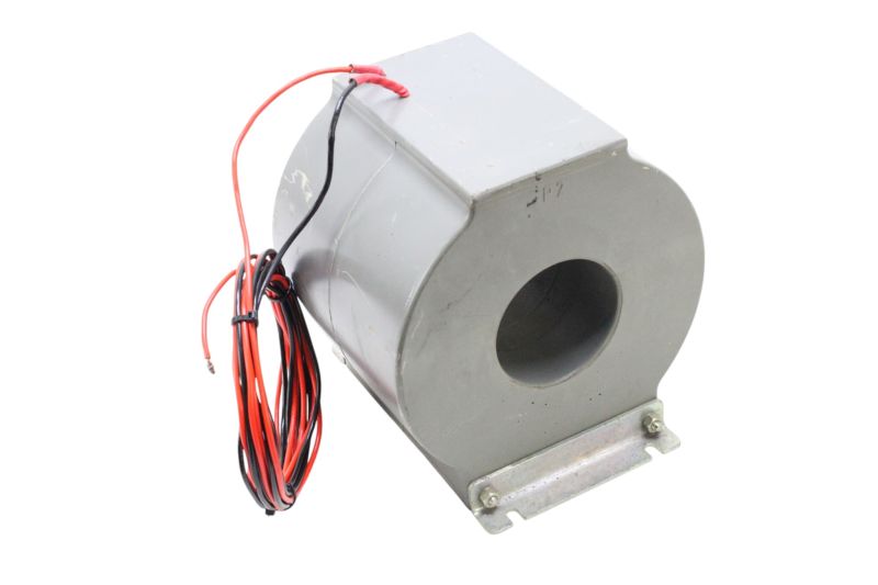 Transformador de Corrente HTE Elétrica 11300 MC 400A/1A Transformador de Corrente HTE Elétrica 11300 MC 400A/1A