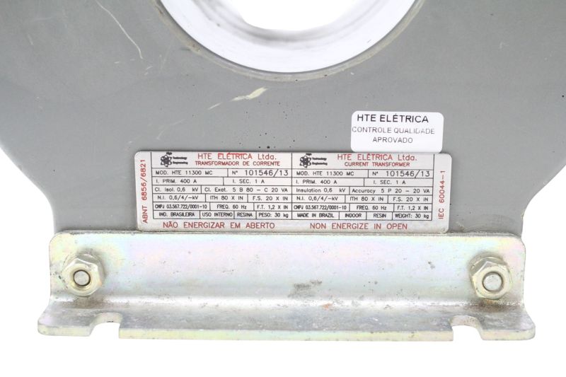 Transformador de Corrente HTE Elétrica 11300 MC 400A/1A Transformador de Corrente HTE Elétrica 11300 MC 400A/1A